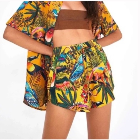 Farm Rio Into The Wild Boyfriend Oversized Shirt - Picture 1 of 10